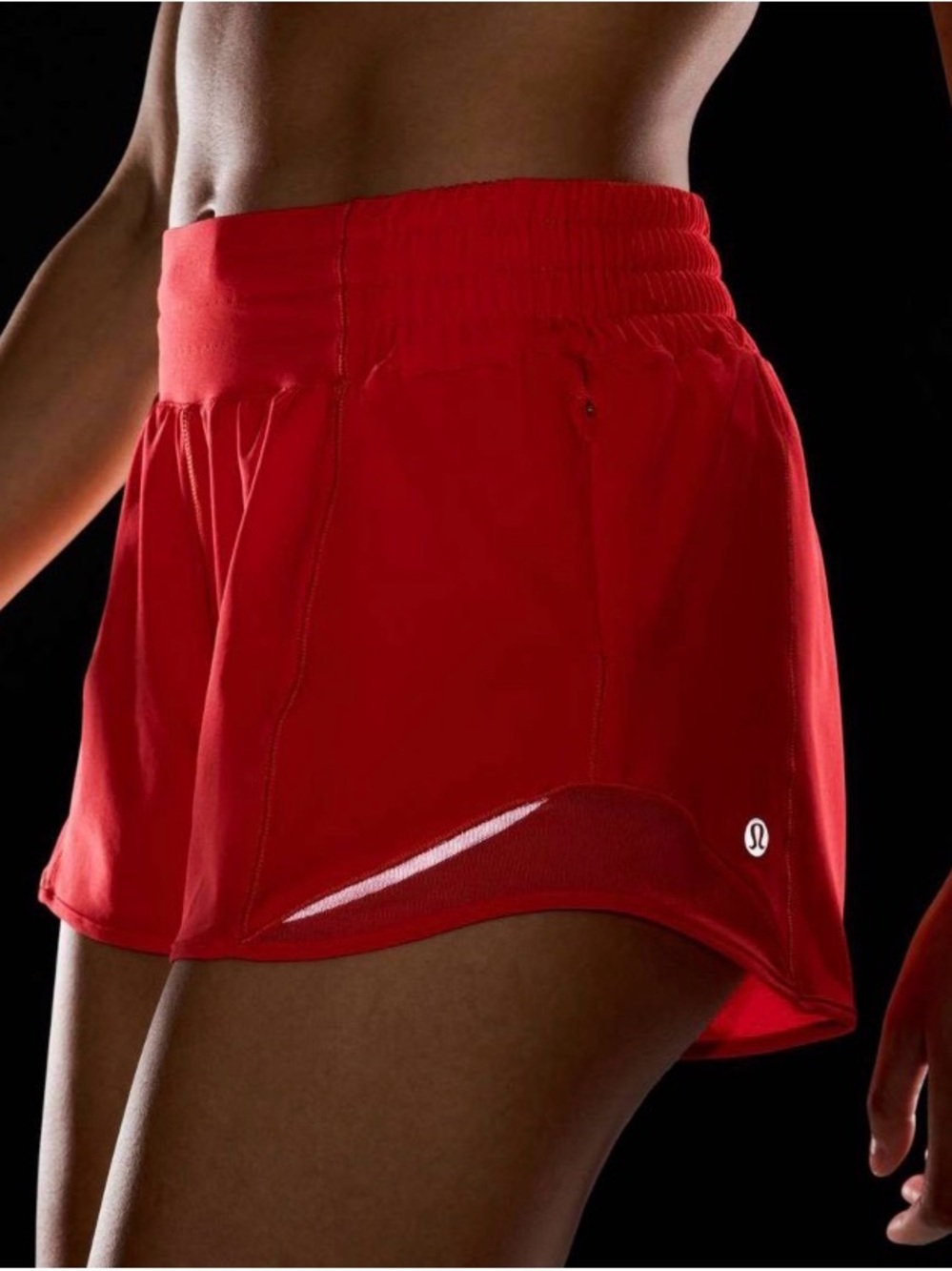 Lululemon Hotty Hot High-Rise Lined Short 2.5” size 4